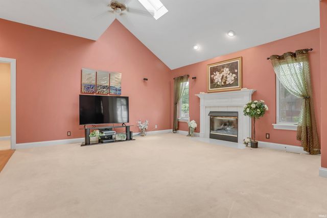 4400 Sandra Kay Lane, Newburgh, IN 47630