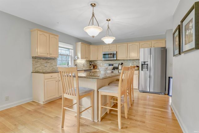 4400 Sandra Kay Lane, Newburgh, IN 47630