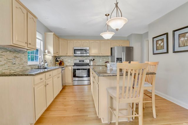 4400 Sandra Kay Lane, Newburgh, IN 47630