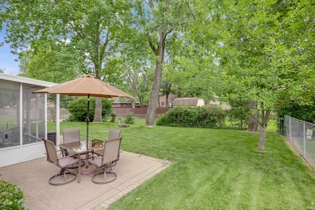 4400 Sandra Kay Lane, Newburgh, IN 47630