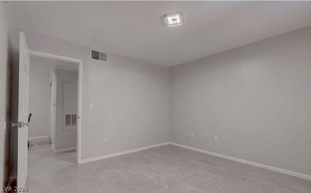 7885 West Flamingo Road 1016, Las Vegas, NV 89147
