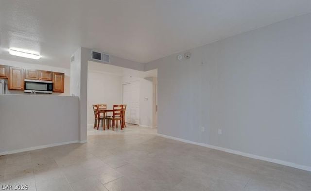 7885 West Flamingo Road 1016, Las Vegas, NV 89147