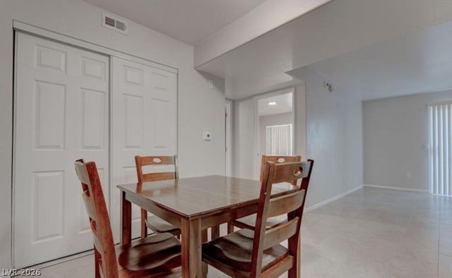 7885 West Flamingo Road 1016, Las Vegas, NV 89147