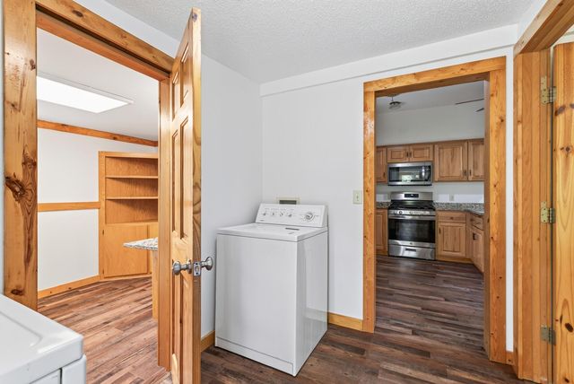 32251 Roanoke Street NW, Cambridge, MN 55008