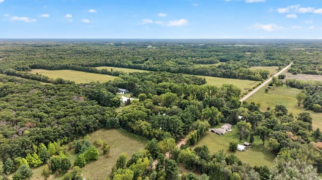 32251 Roanoke Street NW, Cambridge, MN 55008
