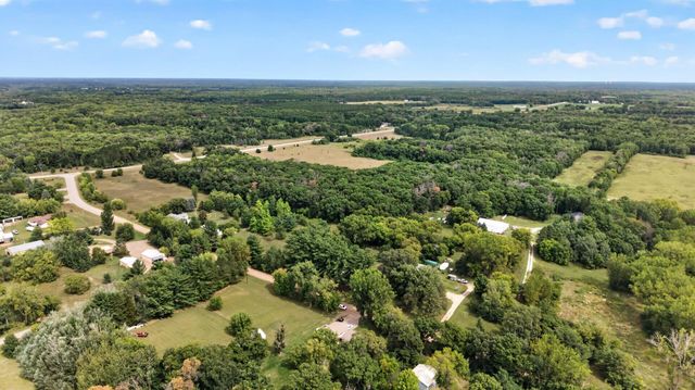 32251 Roanoke Street NW, Cambridge, MN 55008
