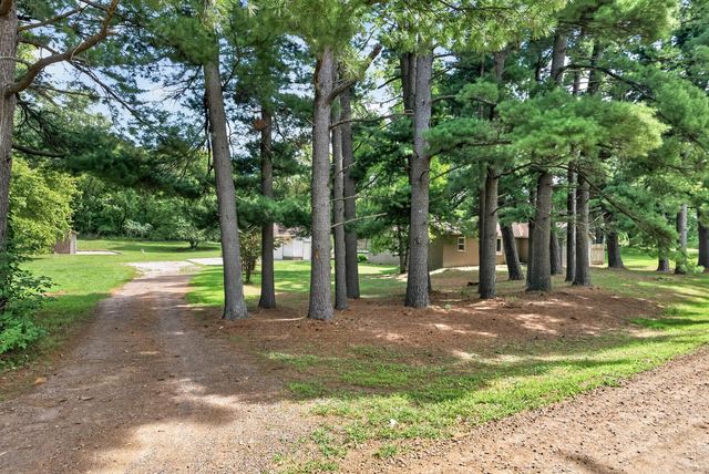 32251 Roanoke Street NW, Cambridge, MN 55008