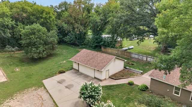 32251 Roanoke Street NW, Cambridge, MN 55008