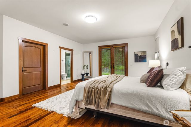740 9th Avenue, Fox Island, WA 98333