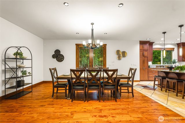 740 9th Avenue, Fox Island, WA 98333