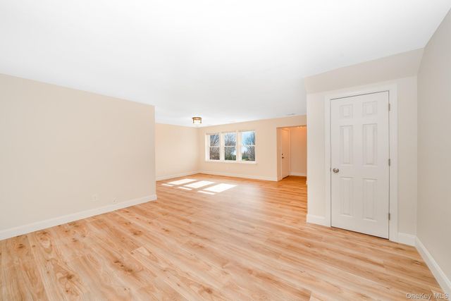 136 Artist Lake Drive, Middle Island, NY 11953