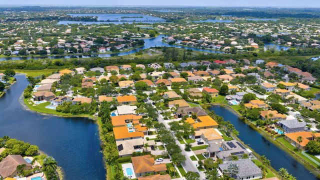 16483 NW 12th Street, Pembroke Pines, FL 33028