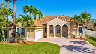 16483 NW 12th Street, Pembroke Pines, FL 33028