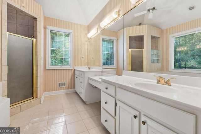 40 JOE LEE Drive, Sharpsburg, GA 30277