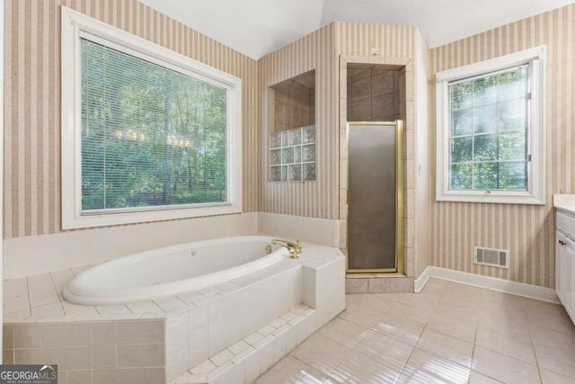 40 JOE LEE Drive, Sharpsburg, GA 30277