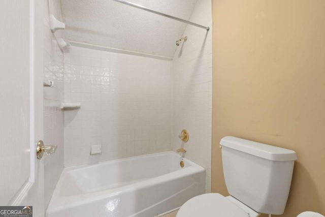 40 JOE LEE Drive, Sharpsburg, GA 30277