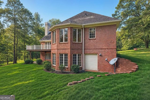 40 JOE LEE Drive, Sharpsburg, GA 30277