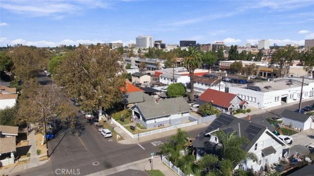 421 E Walnut, Santa Ana, CA 92701