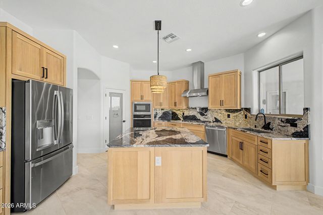 19403 W TOWNLEY Court, Waddell, AZ 85355