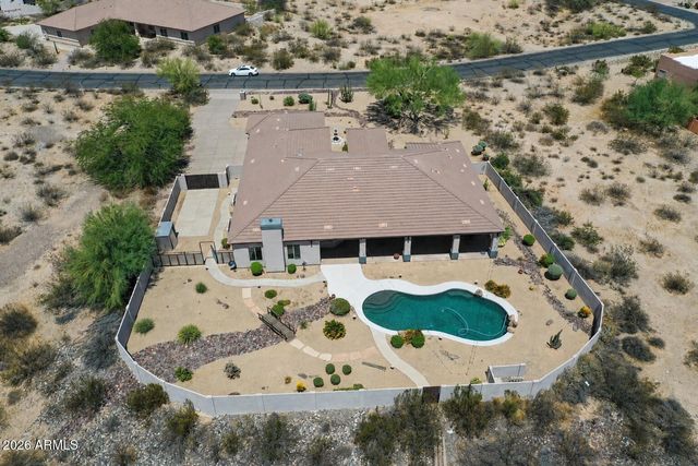 19403 W TOWNLEY Court, Waddell, AZ 85355