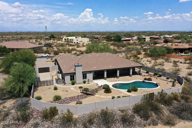 19403 W TOWNLEY Court, Waddell, AZ 85355
