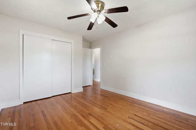 2209 Hermitage Drive, Kingsport, TN 37664