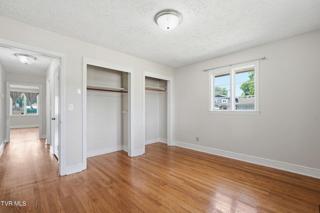 2209 Hermitage Drive, Kingsport, TN 37664