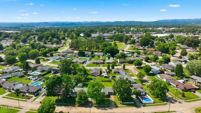 2209 Hermitage Drive, Kingsport, TN 37664