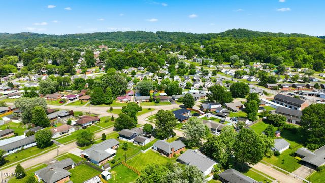 2209 Hermitage Drive, Kingsport, TN 37664