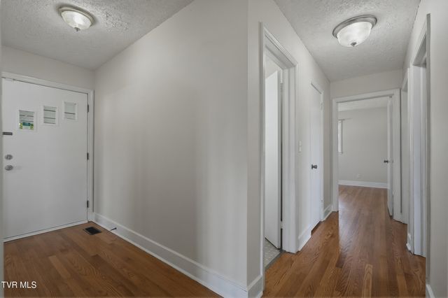 2209 Hermitage Drive, Kingsport, TN 37664