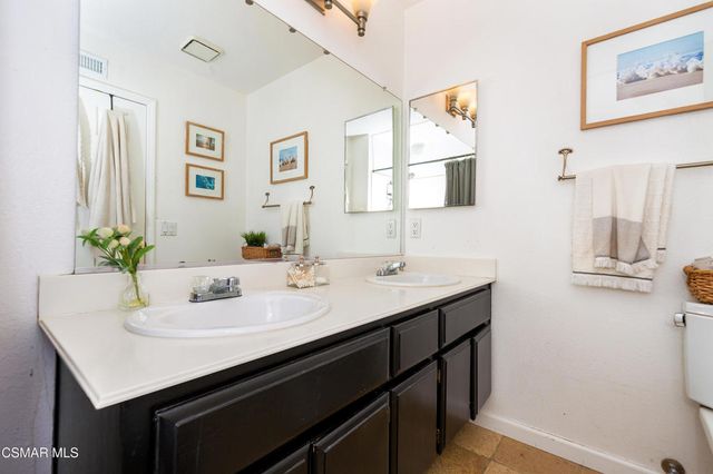 6605 Oak Forest Drive, Oak Park, CA 91377