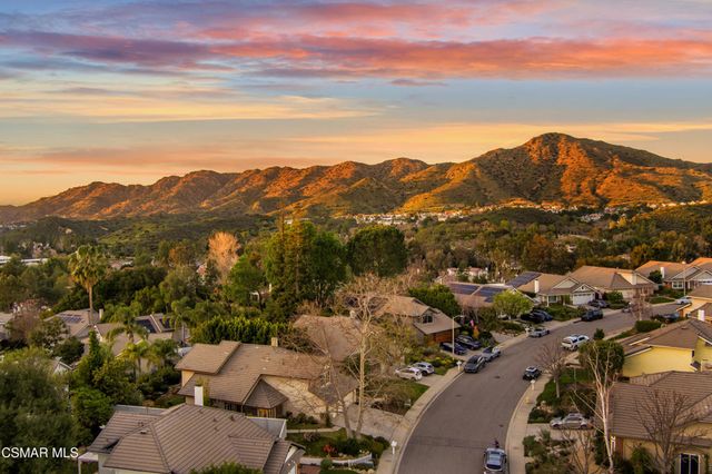 6605 Oak Forest Drive, Oak Park, CA 91377