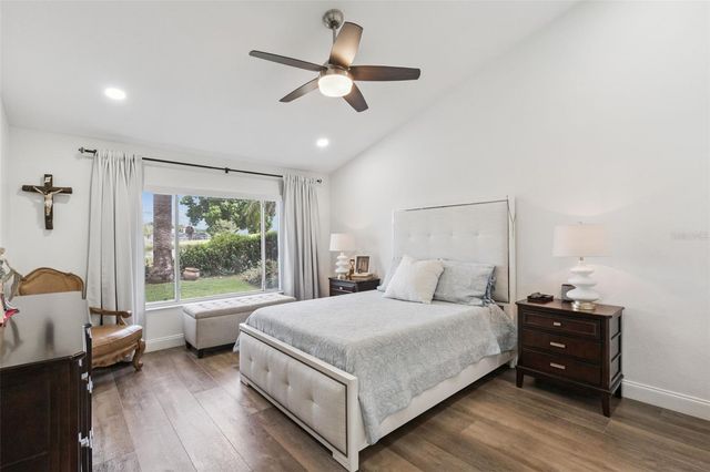 3925 WOODSFIELD COURT, Orlando, FL 32822