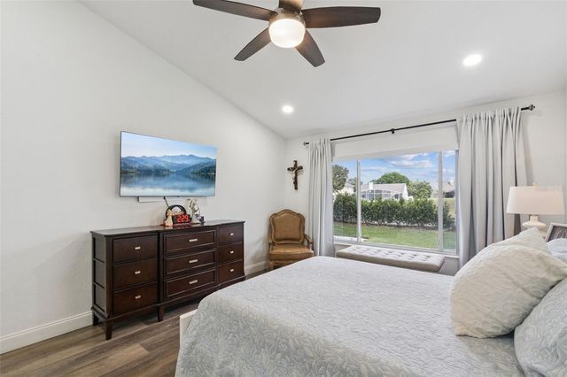 3925 WOODSFIELD COURT, Orlando, FL 32822