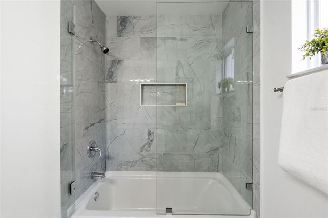 3925 WOODSFIELD COURT, Orlando, FL 32822