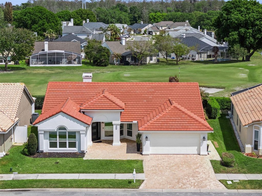 3925 WOODSFIELD COURT, Orlando, FL 32822