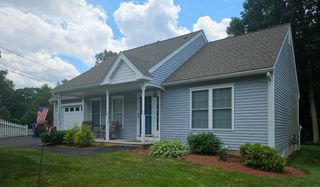 49 Lexington Court # 49, Hudson, NH 03051