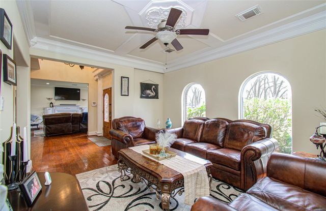 8659 Halls Retreat Court, Missouri City, TX 77459