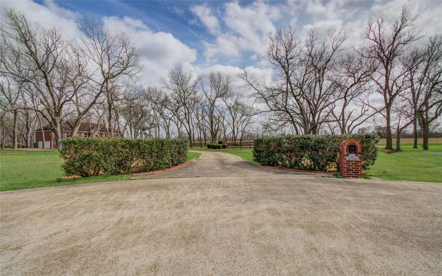 8659 Halls Retreat Court, Missouri City, TX 77459