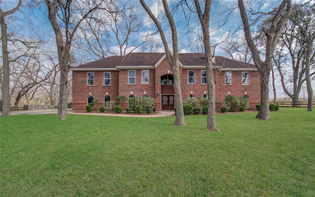 8659 Halls Retreat Court, Missouri City, TX 77459