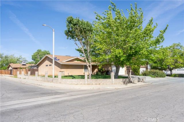 37255 E 28th East, Palmdale, CA 93550