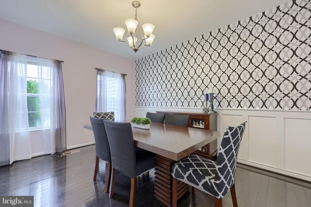 6 BEE TREE CIR, New Freedom, PA 17349