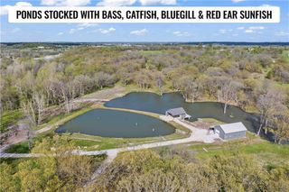 6205 S Chiles Road, Blue Springs, MO 64014