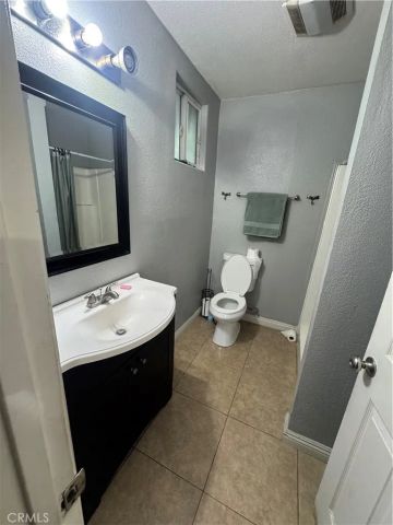 1220 W Victoria, San Bernardino, CA 92411