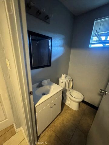 1220 W Victoria, San Bernardino, CA 92411
