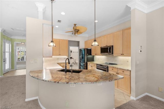 3840 Jungle Plum DR E, Naples, FL 34114