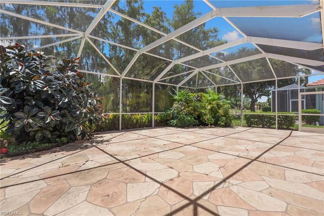 3840 Jungle Plum DR E, Naples, FL 34114