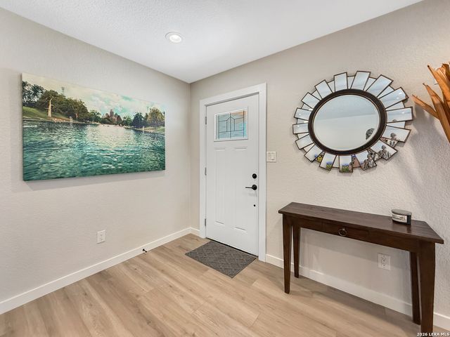 606 Harper St, Kerrville, TX 78028
