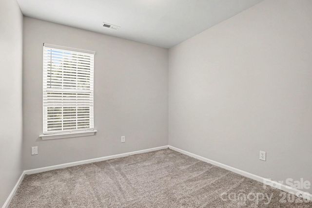 5336 Beam Lake Drive, Charlotte, NC 28216