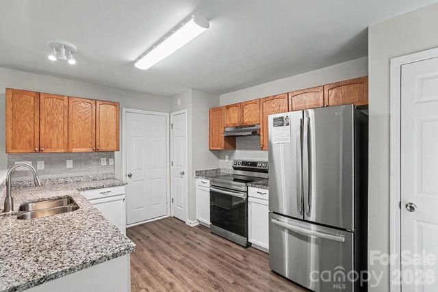 5336 Beam Lake Drive, Charlotte, NC 28216